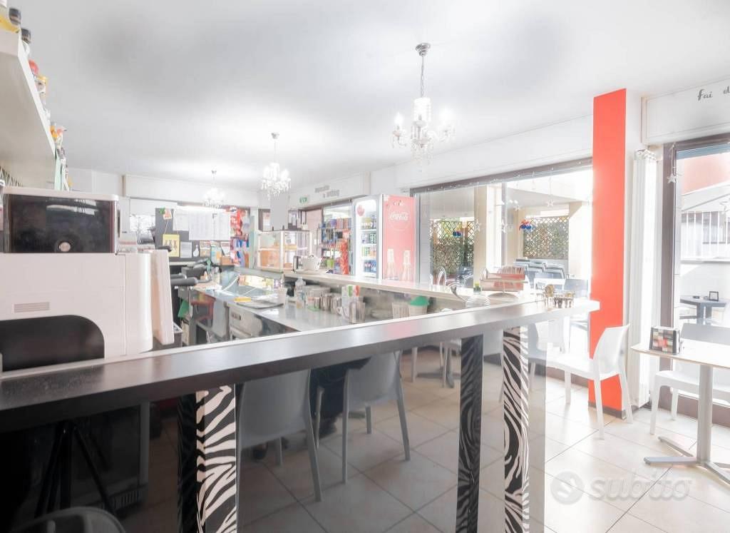 Attività / Licenza di 53 m² con 1 locale a Varedo - Vista 4