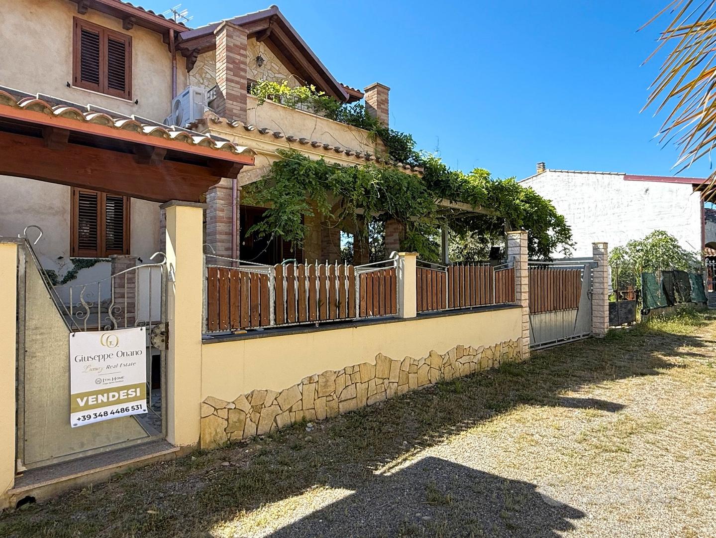 House in Castiadas, Olia Speciosa - Vista 2