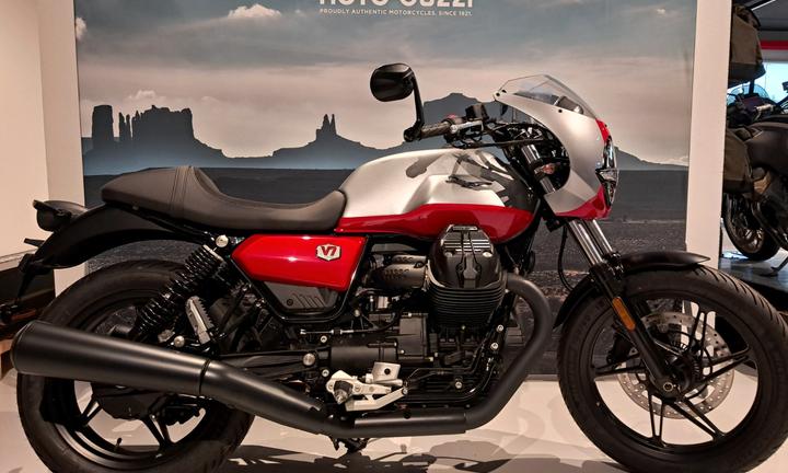 Moto Guzzi V7 Corsa - 2024