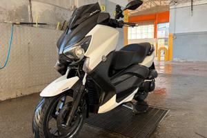 YAMAHA XMAX 250 ABS