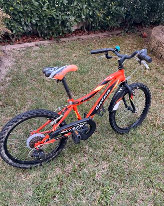 Bicicletta size  28