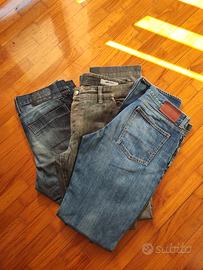 pantaloni jeans 