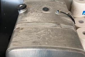 serbatoio dax  xf 105 - 106 - 590 litri