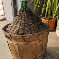 Vecchia damigiana / vaso.