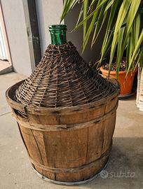 Vecchia damigiana / vaso.