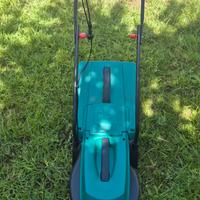 Tosaerba elettrico bosch 1200 watt.
