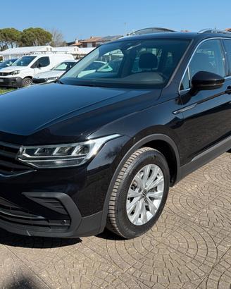 Volkswagen Tiguan 2.0 TDI 150 CV SCR DSG Elegance