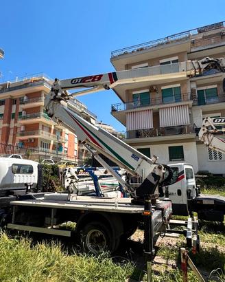 Piattaforma aerea Cela DT28