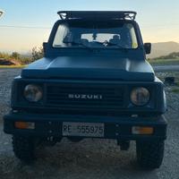 Suzuki Samurai