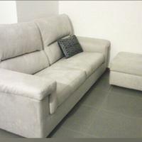 Divano letto a tre posti con pouf, Poltronesofà