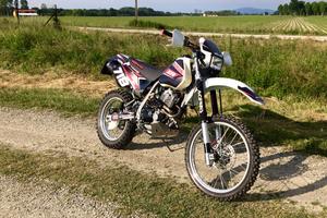 Honda XR400