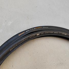 n.2 copertoni Continental e schwalbe 28 "
