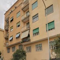 Stanza singola zona piazza Bologna