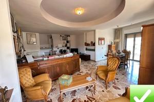 Ampio Attico + Terrazzo Panoramico Pressi Ospedale