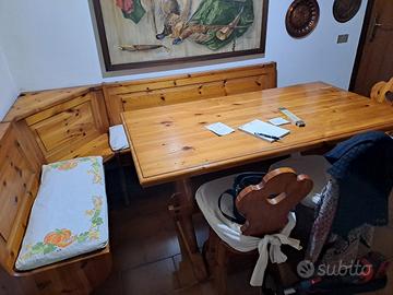 panca con tavolo e madia  stile rustico 