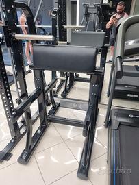 tbar petto in appoggio panca scott