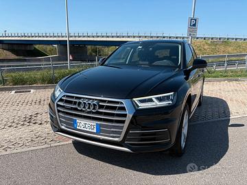 AUDI Q5 40 TDI 204CV quattro