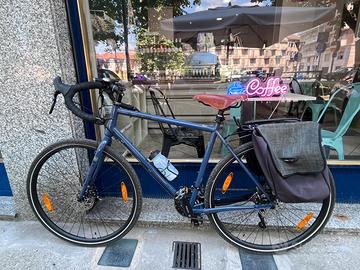 Touring bike Kona Sutra SE