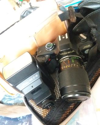 Macchina fotografica Yaschica 108