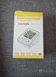 Sfigmomanometro misuratore di pressione da braccio