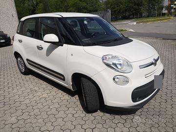 Fiat 500L pro 1.6 MJT anno 2015 diesel Euro 5