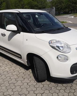 Fiat 500L pro 1.6 MJT anno 2015 diesel Euro 5