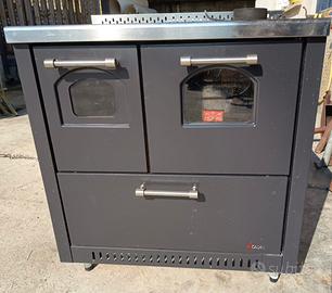 Stufa a legna con forno Cadel