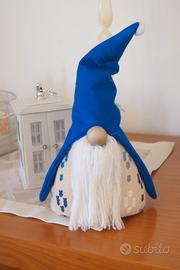 Gnomo in stoffa portafortuna. Per Natale