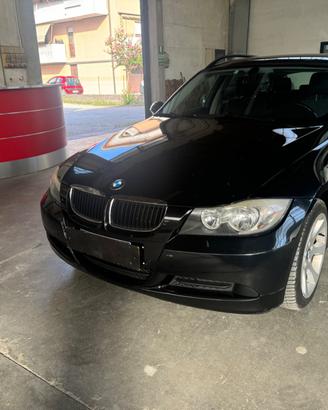 Bmw 320d cat Touring Eletta GANCIO TRAINO