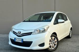 Toyota Yaris 1.0 5 porte Active