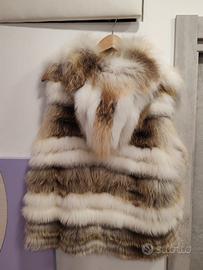 Splendido gilet in vera pelliccia di volpe filetta