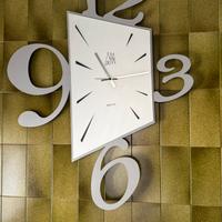 Orologio parete marca Arte e Mestieri