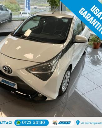 Toyota Aygo Connect 1.0 VVT-i 72CV 5p. X-Play