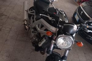 Suzuki sv 1000