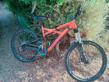 specialized enduro