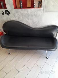 divano attesa a tre posti