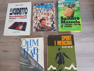 Lotto 5 libri sul calcio e lo sport