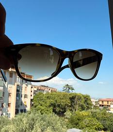 Ray-Ban New Wayfarer RB2132