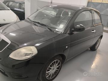 Lancia Ypsilon 1.4 BENZINA X NEOPATENTATI GPL CASA