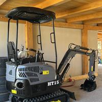 Miniescavatore HT15 motore 2 cilindri