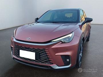 Lexus LBX Hybrid Cool