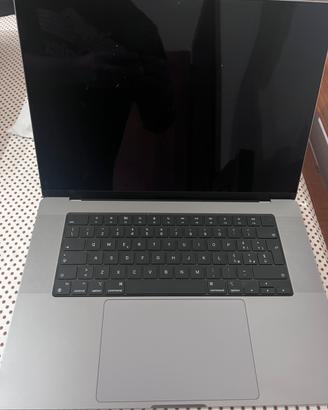 MacBook Pro 16