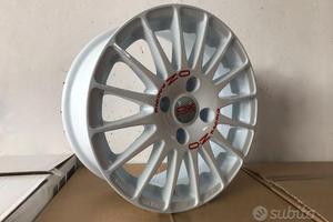 Cerchi in lega OZ Racing Superturismo 6,5x15