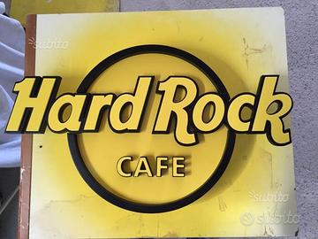 Insegna "Hard Rock cafe"