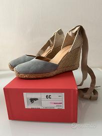 Espadrillas con zeppa e lacci alla caviglia