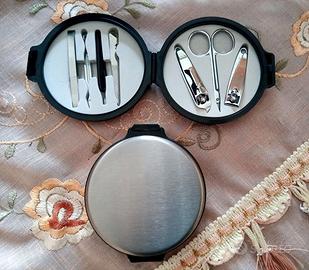 stock di 60 set manicure (ideale da regalare...)