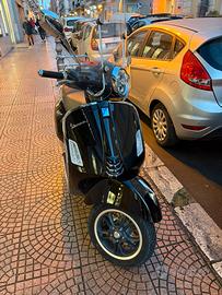 Vespa GTS 300 super