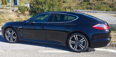 Panamera 4.8 4S - 2011 - 45000 km
