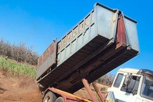 Iveco 330-30 Targa gialla