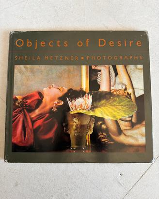 1 edizione Objects of Desire" Sheila Metzner.